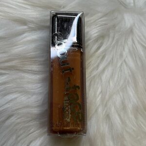 About Face Liquid Foundation - MD2 Neutral